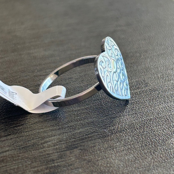 Silver Stainless Steel Heart Ring - Picture 3 of 8